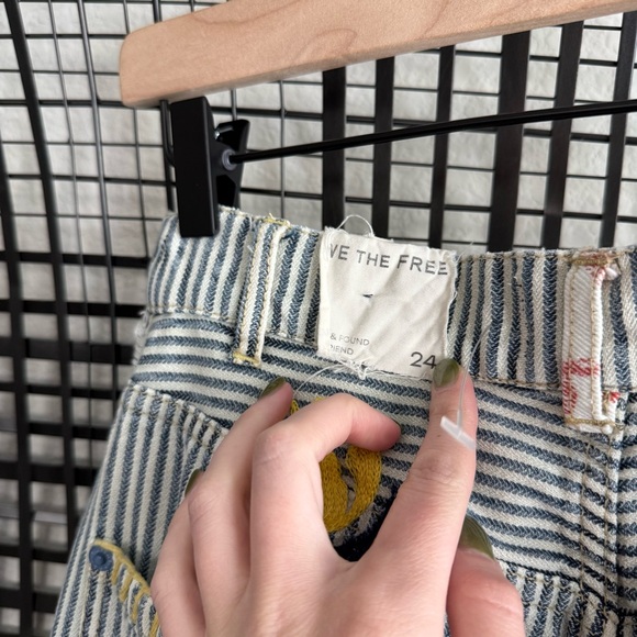 Free people We The Free Lost And Found Boyfriend Jeans - Picture 7 of 7